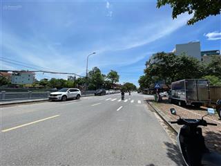 Bán nhà phú diễn, đường 20m, ô tô tránh, đỗ thoải mái  kinh doanh sầm uất. 74m2, 15 tỷ