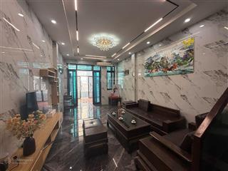 Bán nhà đức thượng  hoài đức. nhà đẹp! sát phố  tiện ích vô vàn. 96m2, 7.6 tỷ