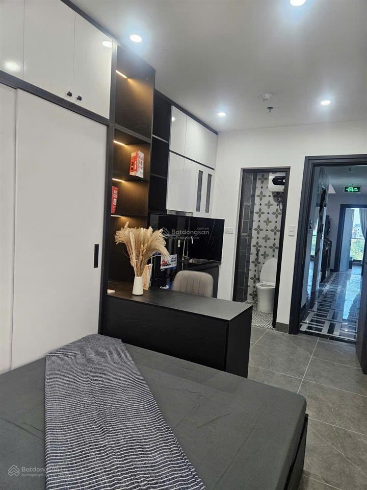 Kim chung  hoài đức. 65m2*6t thang máy. ô tô đỗ cửa. 15 phòng khép kín. 12.8 tỷ