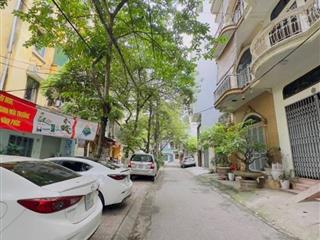 CẦN BÁN GẤP NHÀ PHÂN LÔ VĨNH PHÚC BA ĐÌNH 68M 5 TẦNG OTO TRÁNH KINH DOANH LH 0972472697