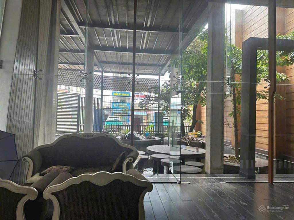 Bán nhà đất mặt tiền nguyễn duy trinh phú hữu  140 tỷ 1.672,6 m² (19m x 100m)