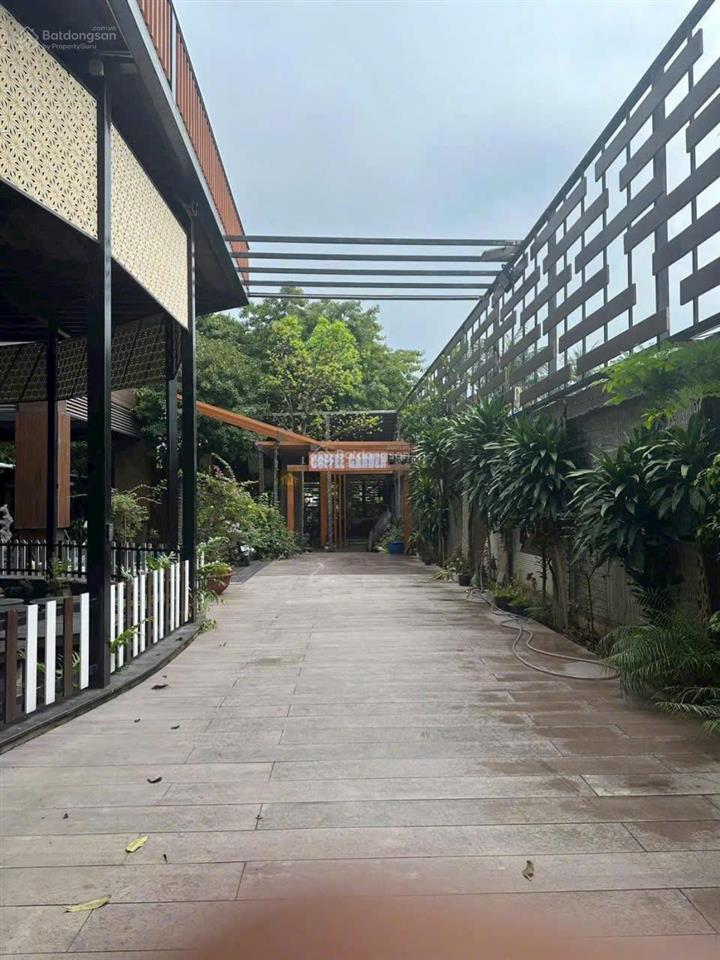 Bán nhà đất mặt tiền nguyễn duy trinh phú hữu  140 tỷ 1.672,6 m² (19m x 100m)