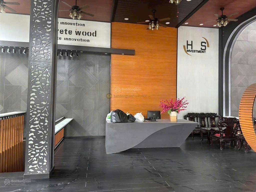 Bán nhà đất mặt tiền nguyễn duy trinh phú hữu  140 tỷ 1.672,6 m² (19m x 100m)