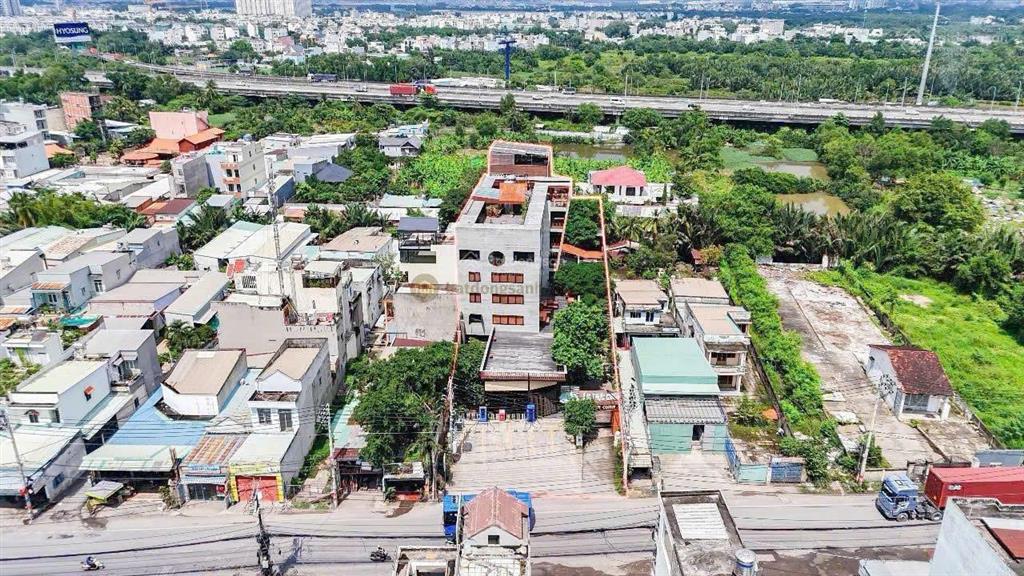 Bán nhà đất mặt tiền nguyễn duy trinh phú hữu  140 tỷ 1.672,6 m² (19m x 100m)