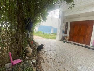 Đất vĩnh hiệp , phường tây nha trang chỉ 1 tỷ 950  diện tích  95,3m2 ( ngang 6,8 ) oto tận nơi