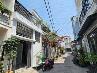 Nhà ngay công viên cây sộp nguyễn văn quá q12, 48m2 sổ hồng giá 1ty079