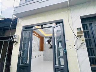 Nhà ngay ngã ba đông quang đường nguyễn ảnh thủ hẻm oto 1t1l