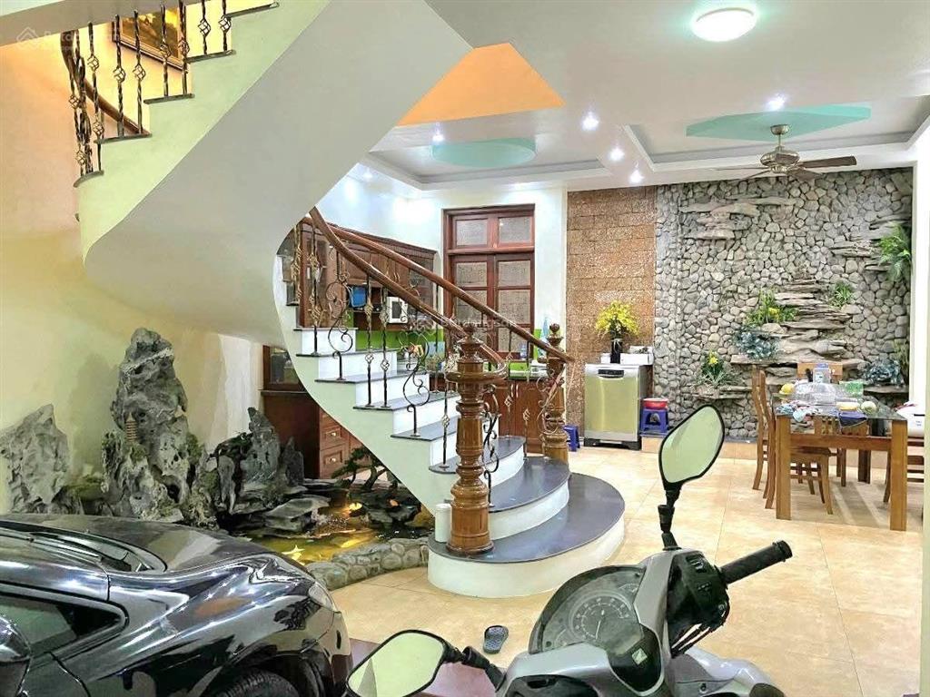 Bán nhà ngã 3 giảng võ  hào nam vũ thạnh hai thoáng 60m 4 tầng gia hơn 10 tỷ ngõ nông sát phố