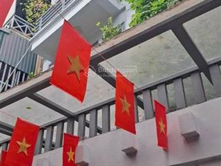 Bán nhà chính chủ phố thái hà lô góc 75m2 5tầng mt 5m ôtô đỗ cổng, 30m ra phố, 5ngủ, 3 mặt thoáng