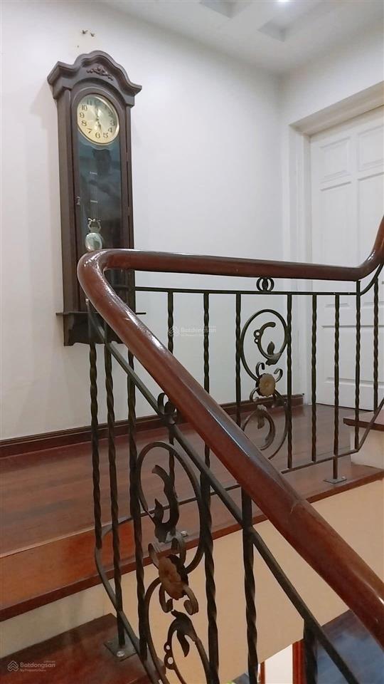 Chính chủ bán gấp phân lô nguyên hồng 48m2 4 tầng nhỉnh10 tỷ  2 mặt ngõ thông nhà cực đẹp ở luôn