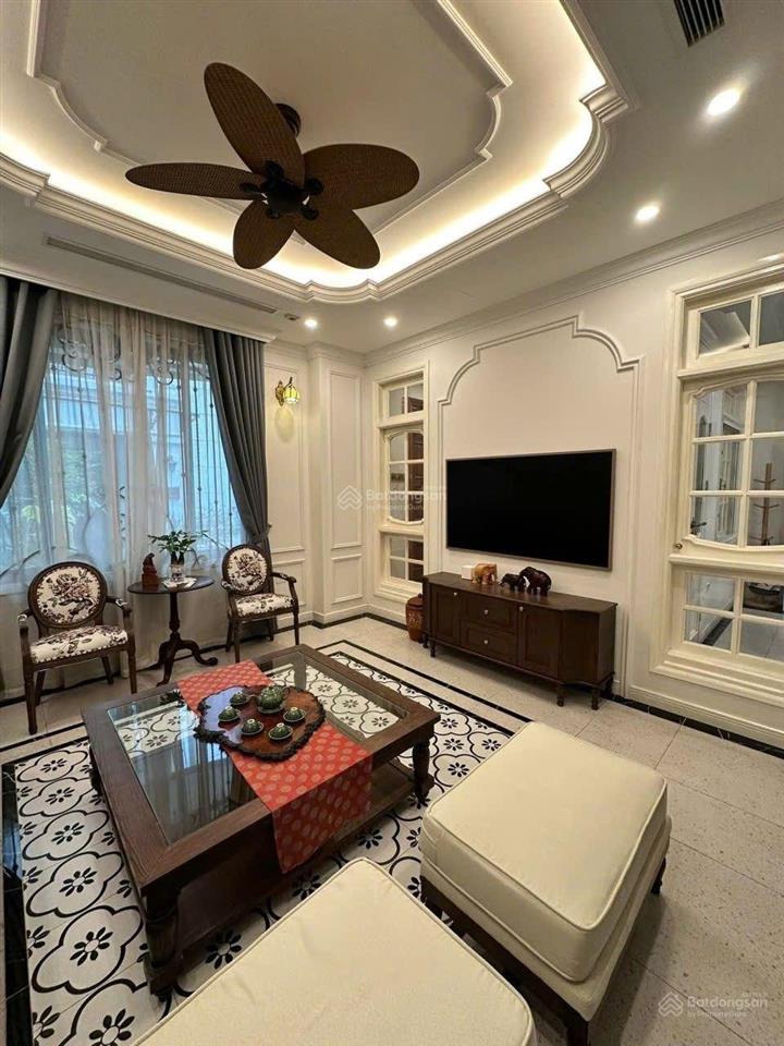 Bán nhà phố hoàng cầu  trần quang diệu  65m 6tầng 10m ra ôtô tránh  nhà xây còn rất mới  sổ đẹp