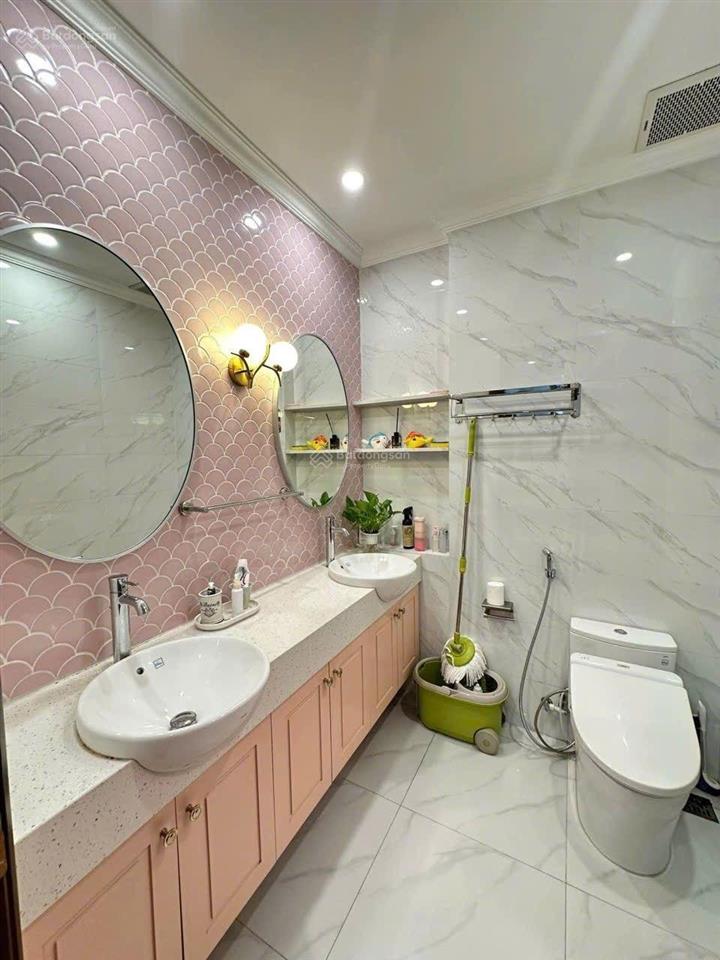Bán nhà phố hoàng cầu  trần quang diệu  65m 6tầng 10m ra ôtô tránh  nhà xây còn rất mới  sổ đẹp