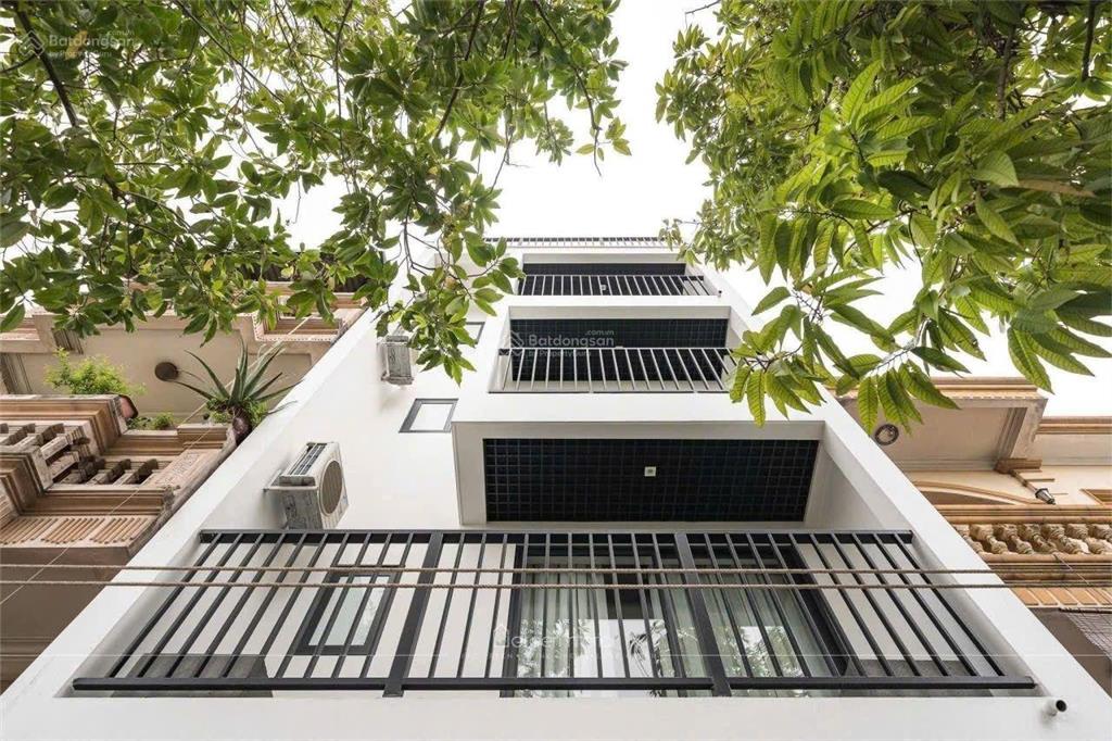 Bán nhà phố hoàng cầu  trần quang diệu  65m 6tầng 10m ra ôtô tránh  nhà xây còn rất mới  sổ đẹp