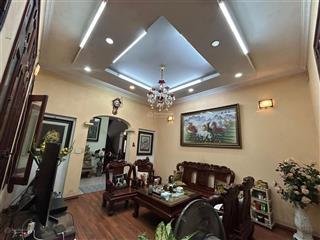 Bán nhà ngã 3, giảng võ  hào nam vũ thạnh  hai thoáng  55m2 4 tầng giá 10 tỷ ngõ nông sát phố