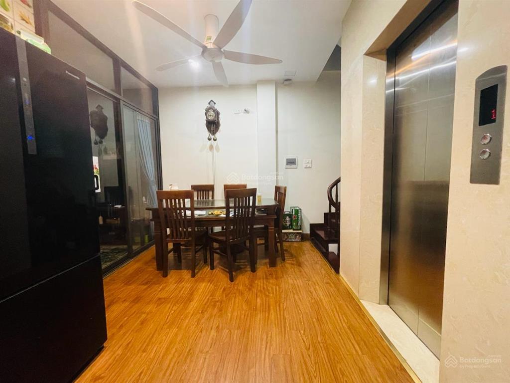 Bán nhà đẹp 6 tầng thang máy phố hào nam  ngõ thông trước cổng ô tô  nhà xây đẹp ở luôn  sổ đẹp