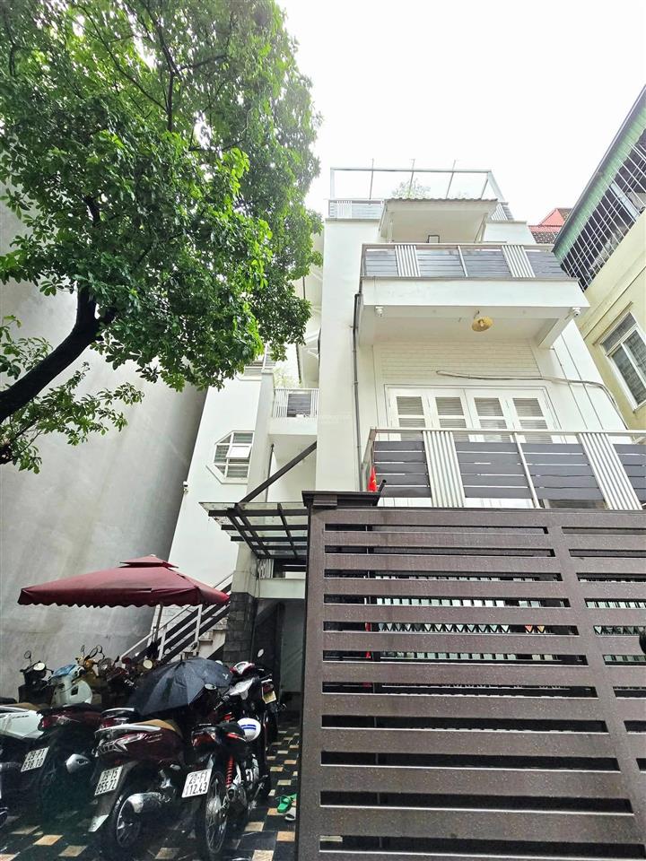 Bán nhà phố ngọc khánh giảng võ 58m2 6 ngủ  dân xây  hai thoáng ô chờ lắp thang máy ngõ to  nông