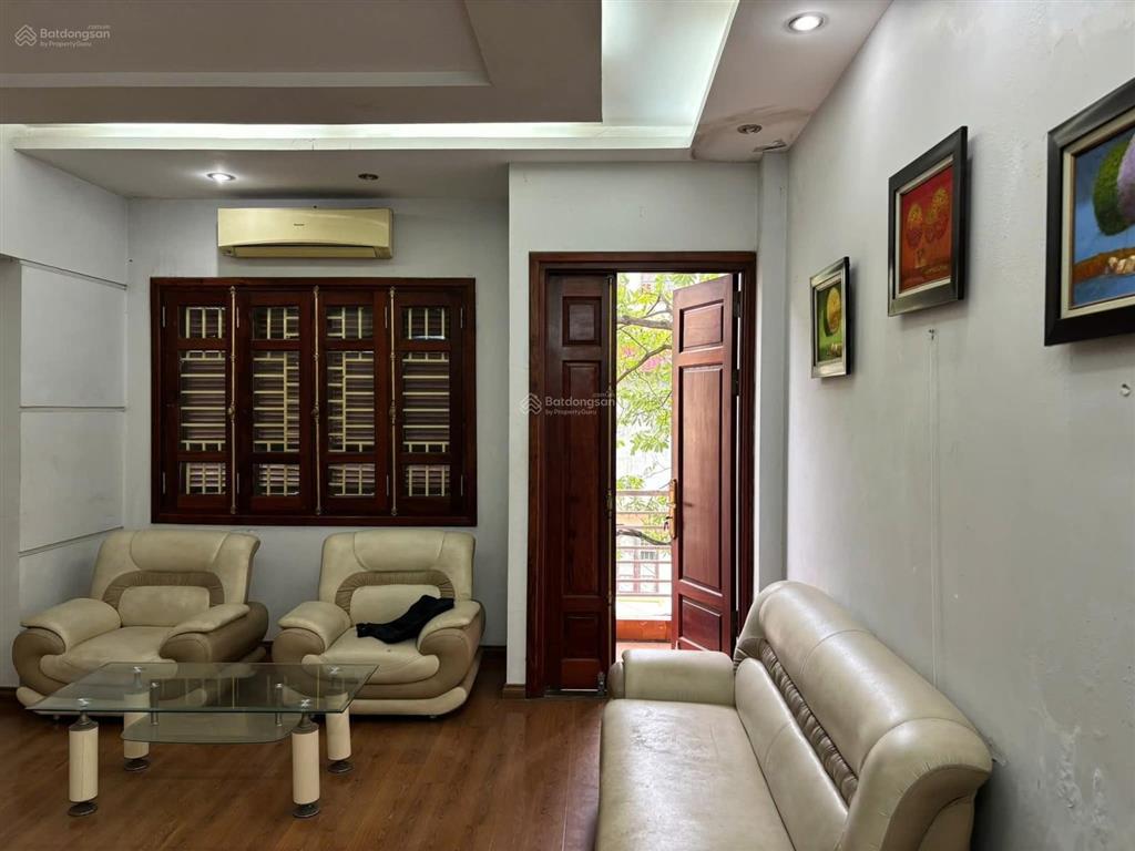 Bán nhà riêng ngã 3 nguyên hồng trúc khuê  phân lô bàn cờ  ô tô đỗ cửa  nhà xây móng chắc 7 tầng