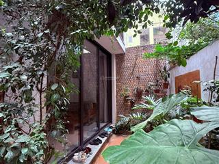 Bán nhà riêng ngã 3 hào nam cát linh, đống đa  gần hoàng cầu diện tích rộng  gần phố  hai thoáng