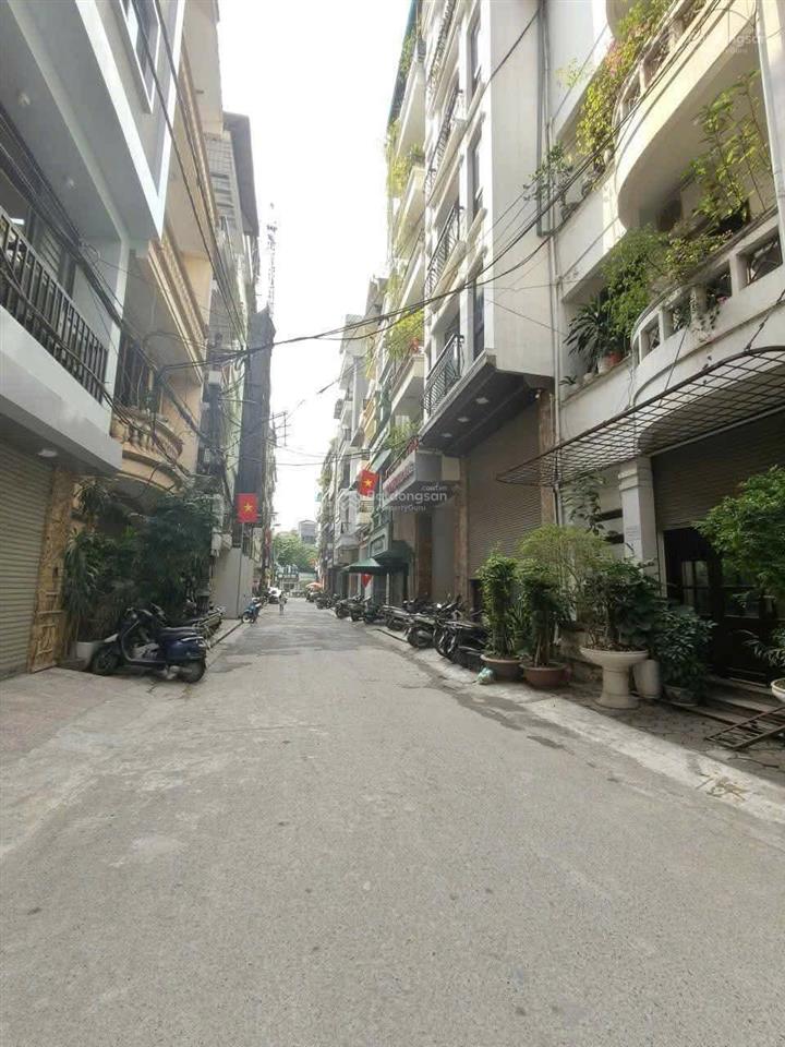 Bán nhà phố văn cao  65m2 nhà 5 tầng thang máy  10m ra đường ô tô tránh  hai thoáng  sát hồ tây