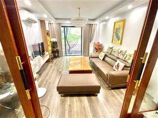 Chính chủ bán nhà hào nam, ngõ 3m , 32m 5 tầng, 1 ngoặt ra phố, nhà xây chắc lô góc, thoáng sáng