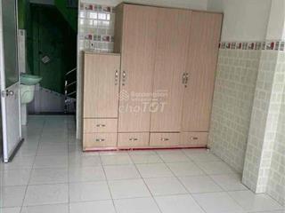 Cho thuê nhà mặt tiền bà hom, p.13, q.6 giá 14tr