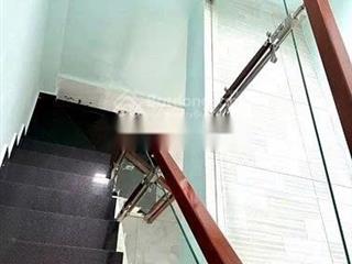Cho thuê nhà mtnb 6m (xt) phú định, p. 16, q. 8 giá 10 triệu