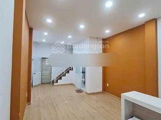 Cho thuê nhà mtnbộ 6m(xt) thái phiên, p.8, quận 11 giá 10tr