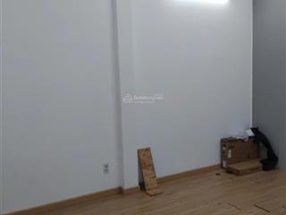 Cho thuê nhà hẻm 2m(xm) ni sư huỳnh liên, p.10, q.tân bình giá 13.5tr