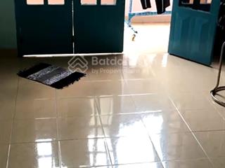 Cho thuê nhà 2 hẻm 5m(xh) mai xuân thưởng, p.6, q.6 giá 10tr