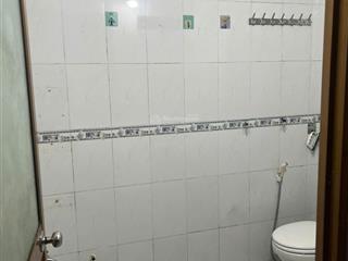 Bán căn hộ lầu 1, lô b  cc bình thới, mtnb 6m (xh) dương đình nghệ, p. 8, q. 11 giá 2.62 tỷ