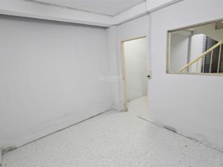 Cho thuê nhà hẻm 6m(xh) lạc long quân, p. 3, q. 11 giá 12tr/th