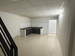 Cho thuê nhà mtnb 8m(xt) thoại ngọc hầu, p. hòa thạnh, q. tân phú giá 11tr