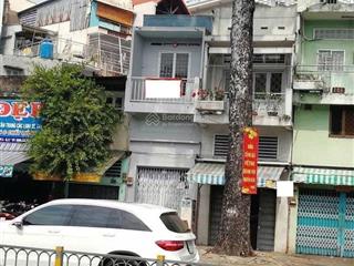 Cho thuê nhà mặt tiền đường 3/2, p.2, q.11 giá 14.5tr