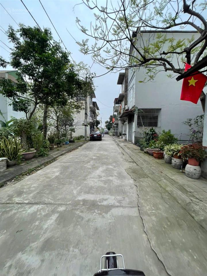 Bán đất đấu giá phân lô 57,4m2  yên thành  biên giang  hà đông  ô tô đỗ cửa chỉ 4.3 tỷ