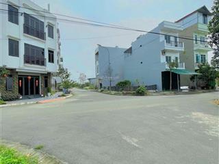 Bán đất phân lô lk1009 vị trí trung tâm khu dịch vụ 1 đồng mai  hà đông  gần đường chính 18,5m