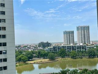 Cần bán căn 58m lake full nội thất lake1