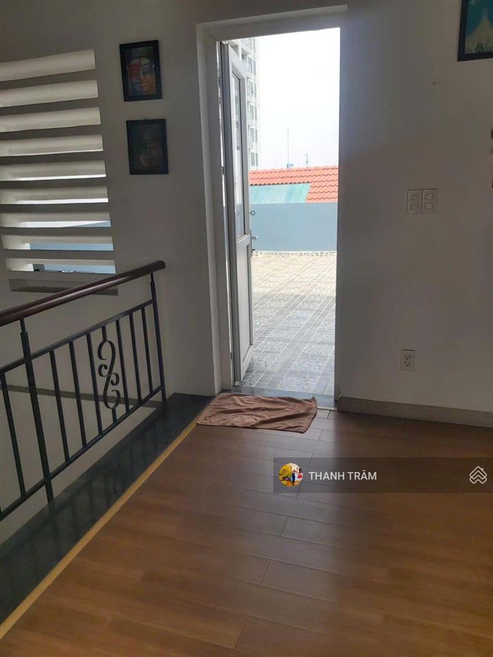 Bán nhà khu compound có bảo vệ 24/24 ngay lưu đình lễ lươn định của quận 2 dt 119m2 giá tốt