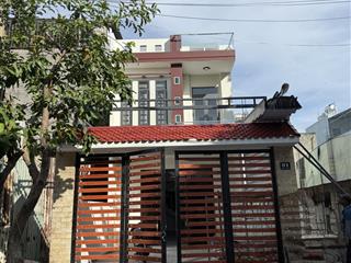 Bán nhà 2 tầng sát siêu thị mega