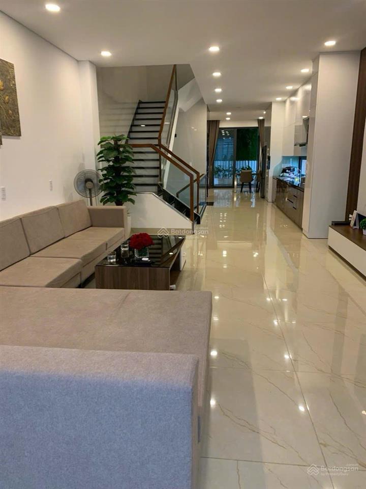 Siêu phẩm nhà 5 tầng có thang máy mặt tiền đường 10m5 mới đẹp, hòa xuân,  0934 863 ***