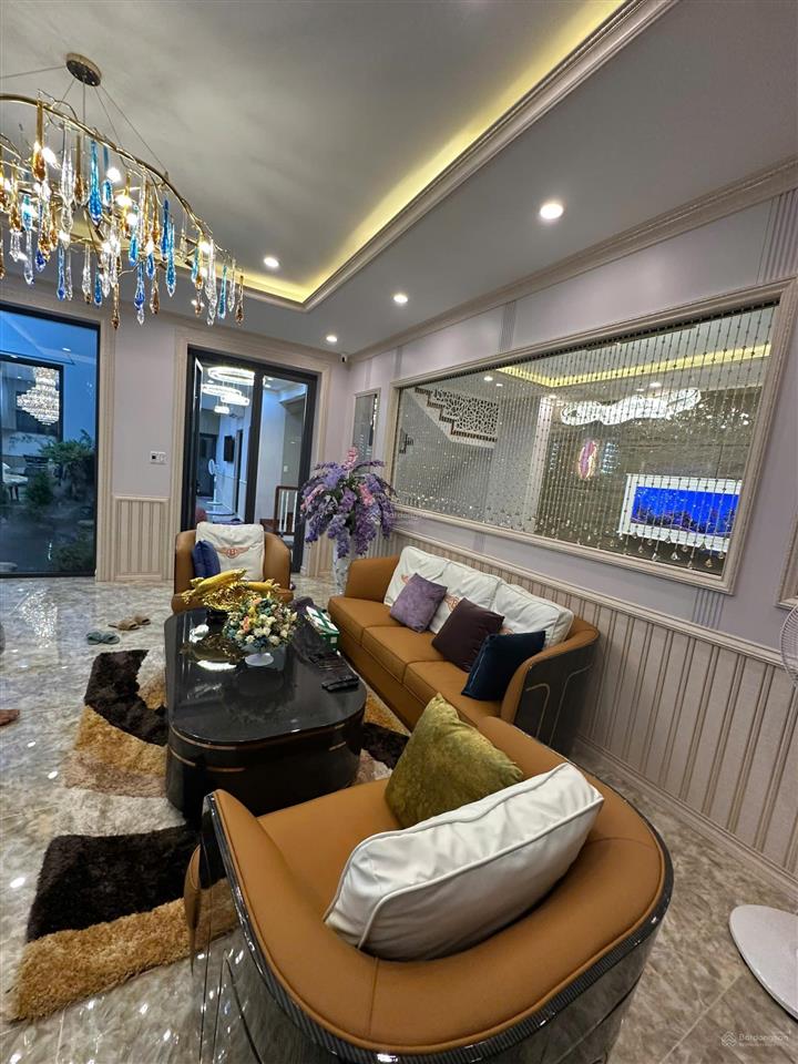 Căn biệt thự siêu vip hót nhất hiện nay! mt đường 7m5, hoà xuân, đà nẵng, có hồ bơi.  0934 863 ***