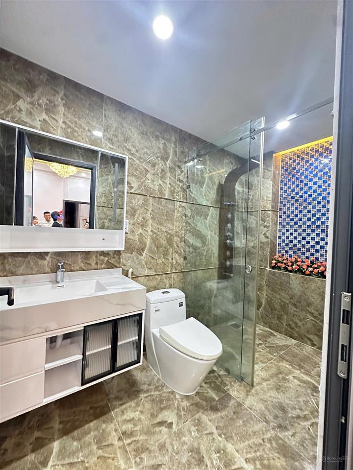 Siêu phẩm mới đẹp 100% căn nhà 3 tầng 3 mê đường 7m5 nguyễn mậu tài, khu vip nhất hoà xuân, đà nẵng