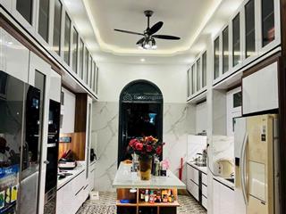 Bán căn biệt thự đẳng cấp châu âu, đảo 1 hòa xuân, mặt tiền đường mt lê quang hòa.  0934 863 ***