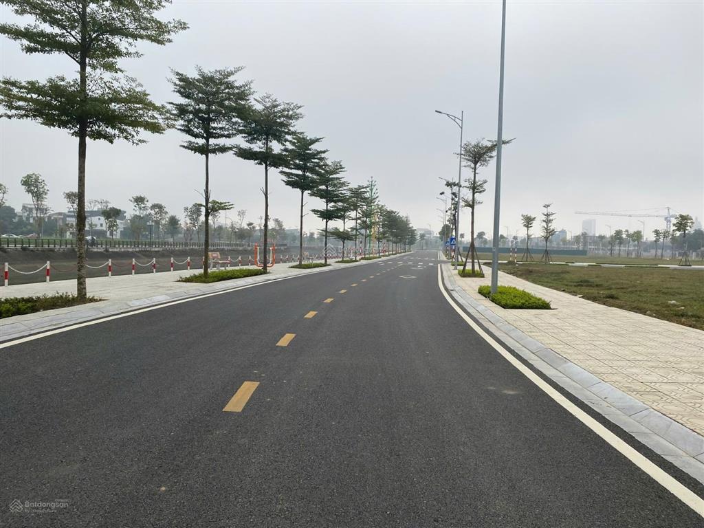 Cần bán căn biệt thự khu đô thị việt trì view sông