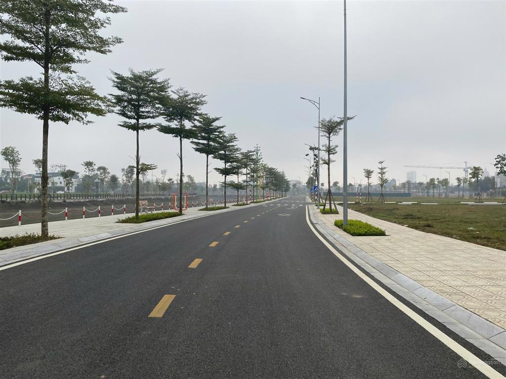 Cần bán căn biệt thự khu đô thị việt trì view sông