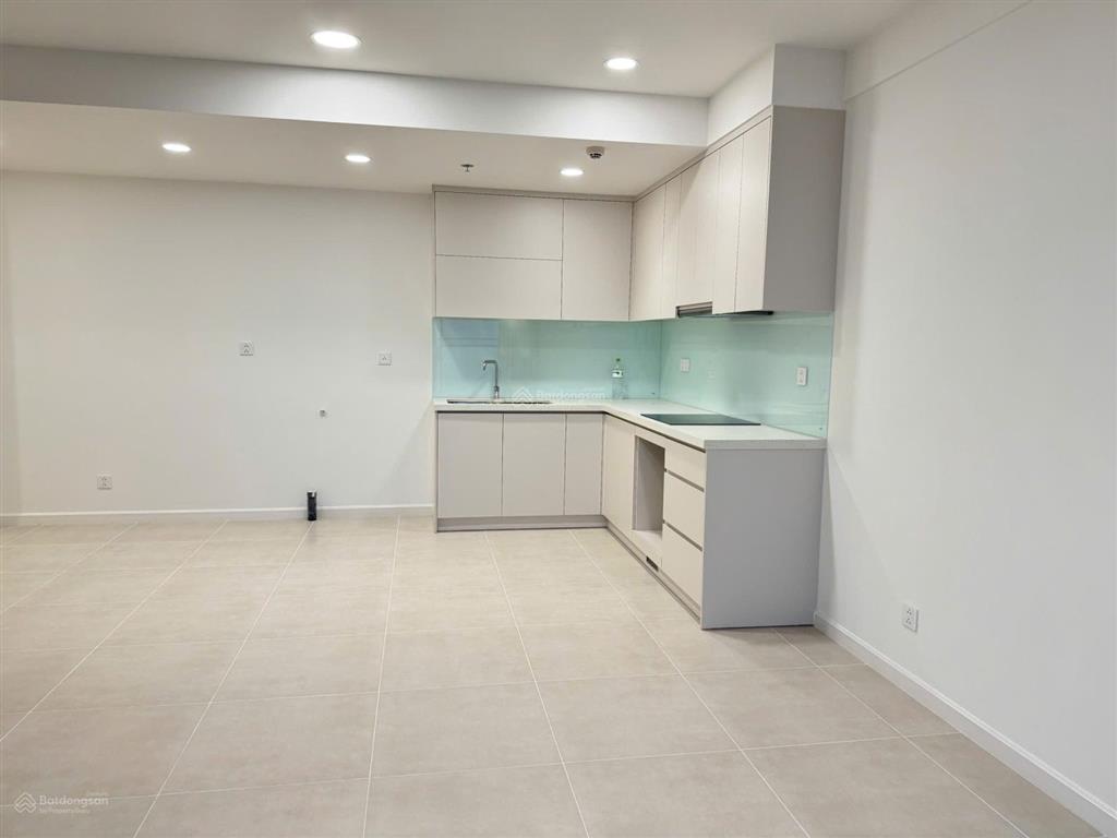 Chỉ 1 căn 2pn 2wc chỉ 15tr/th full nt đẹp view lm81, vạn phúc city, sông sg.  0915 101 ***