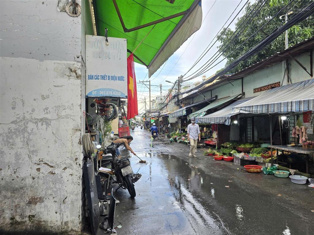 Bán nhà xây kiên cố, thích hợp vừa ở vừa kinh doanh buôn bán 12.9ty tl