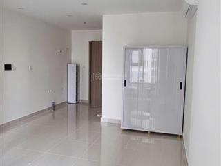 Bán gấp căn studio the origami  vinhomes grand park view hồ bơi đẹp, tặng nội thất