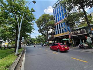 Giảm sâu 50 về 43 tỷ góc 2mt hoàng sa p. tân định quận 1 10x20m 4 tầng hđt 80tr/th  0938 879 ***