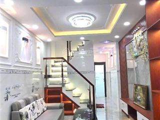 Nhà q8 chính chủ sổ hồng riêng không quy hoạch 3pn&2wc ,có pn dưới trệt ,gần chợ hoa xuân hẻm 4m