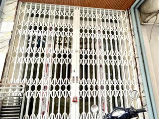 Quận 5 nhà mới đẹp sổ hồng riêng, không quy hoạch, không lộ giới 3tầng 2pn&2wc,50m ra mặt tiền